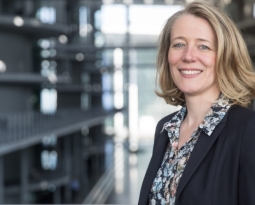 Die Bundestagsabgeordnete Kerstin Radomski lädt zur Bürgersprechstunde